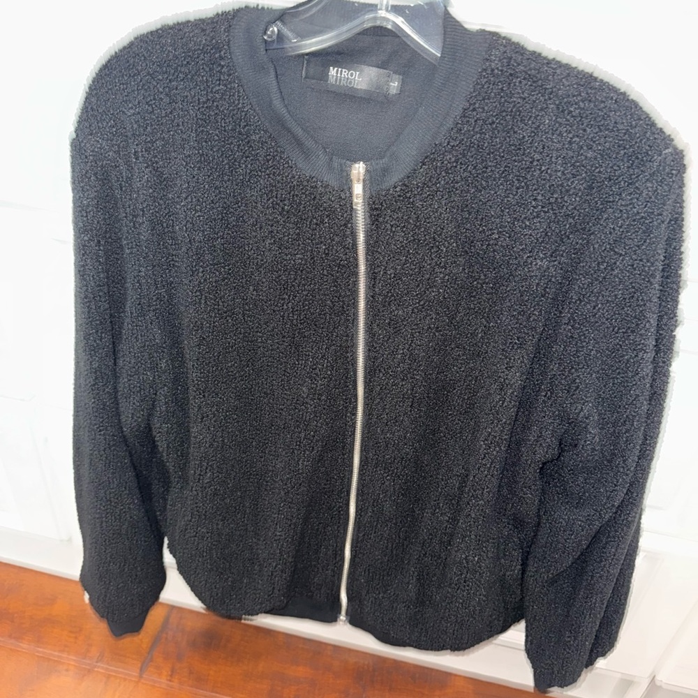 Black Teddy Jacket with Stand-Up Collar and Zip-Up Style